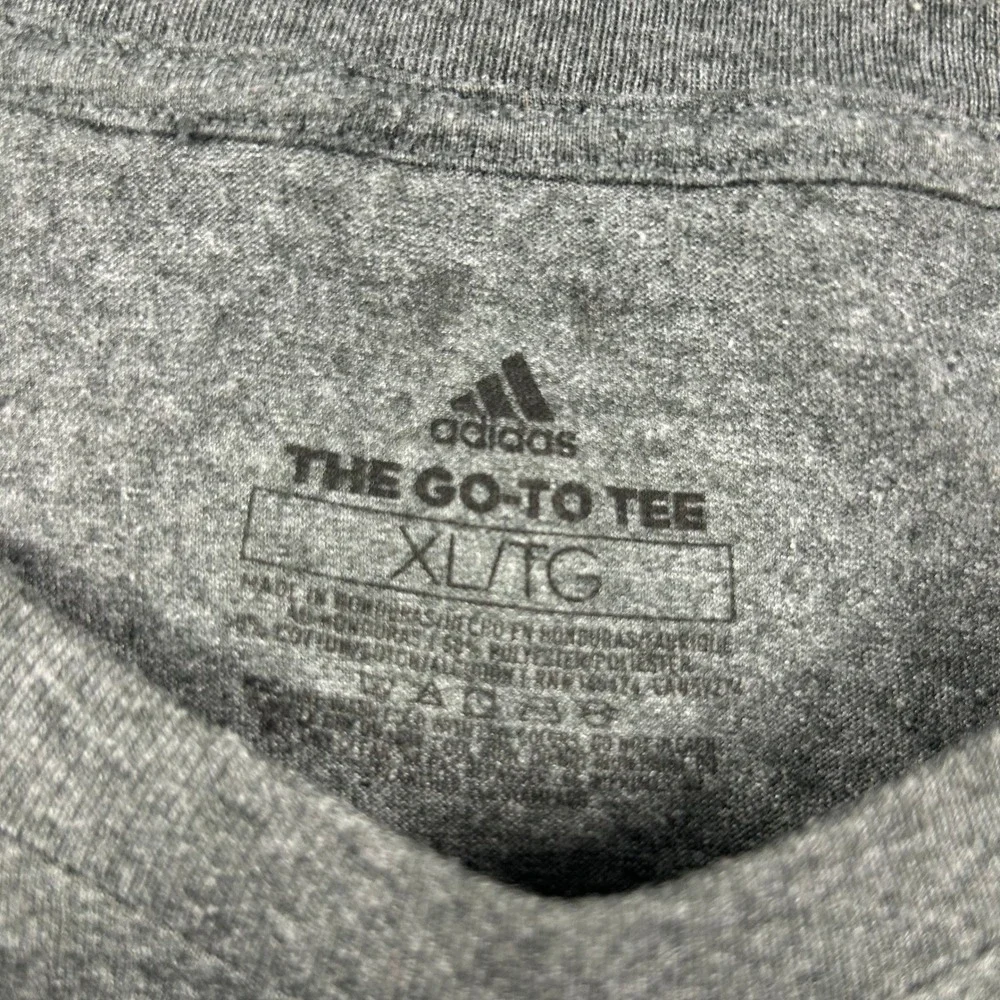 Adidas T-Shirt Mens XL Gray Three Stripe Life International Flags Go-To‎ Tee